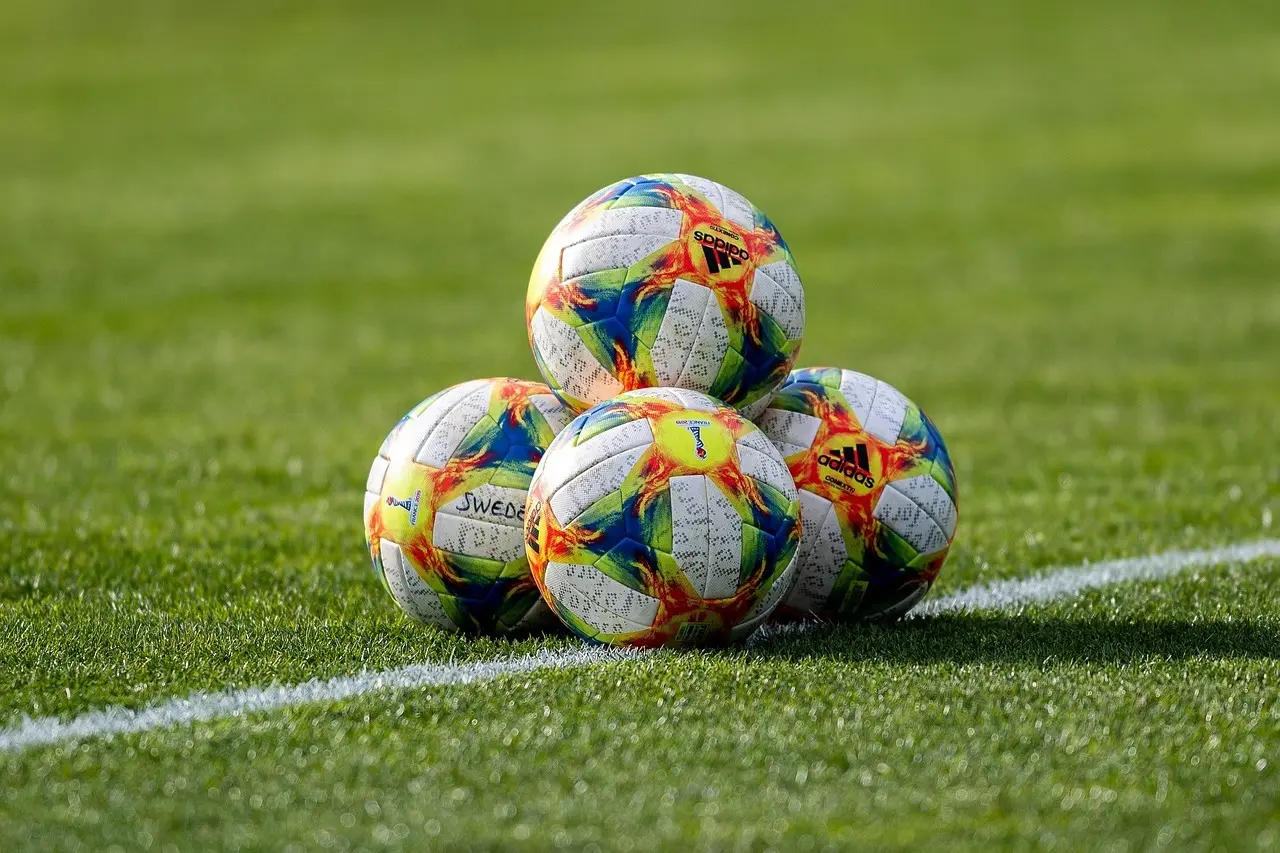 Drama i den tidlige augustvarme – runde 3 fik pulsen op i NordicBet Ligaen 25/26