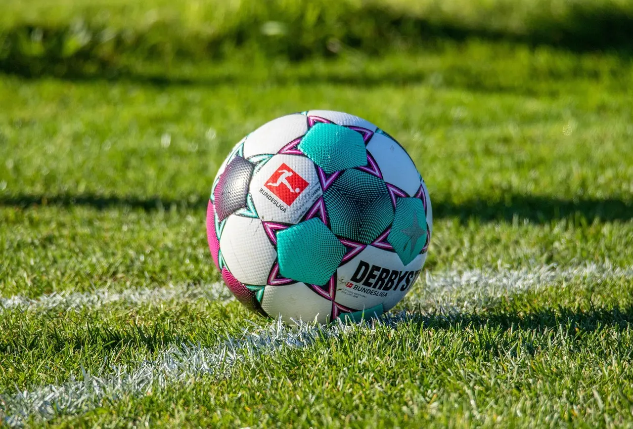 Drama i slutminutterne og sikre sejre: Rundedag i 3. Division 25/26 – runde 8