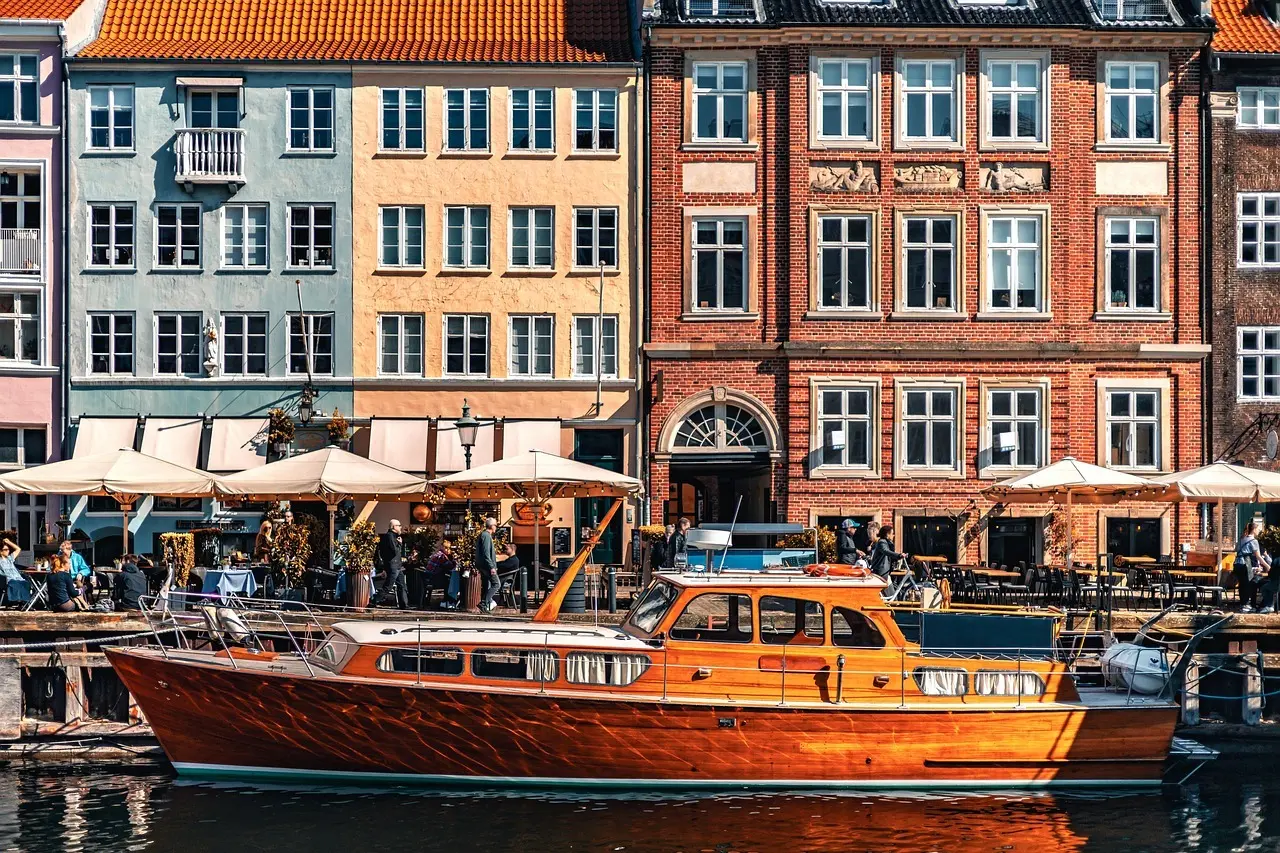 Hvordan er vejret i Danmark i august?