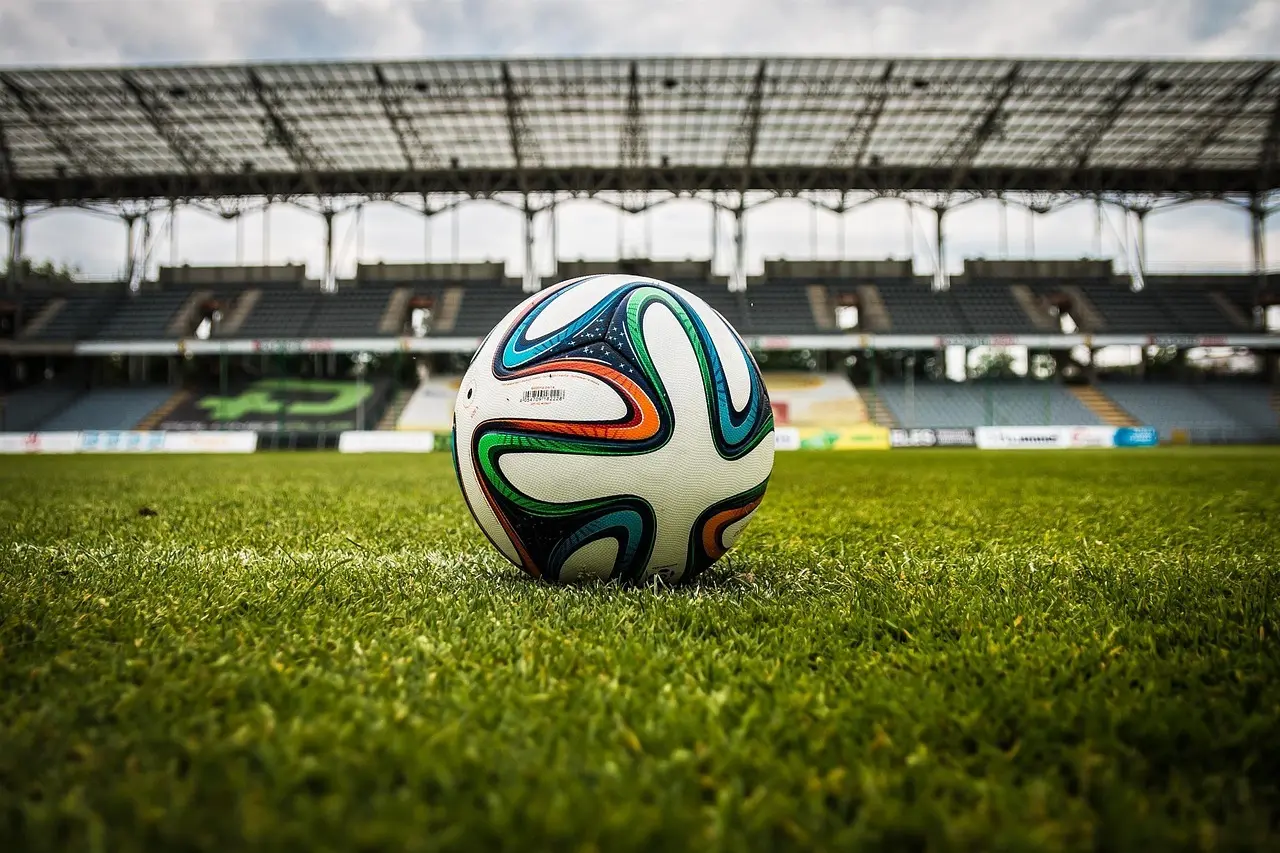 3. Division 2025/26 – Runde 28: FA 2000 og Næsby leverer sikre hjemmesejre, mens Nykøbing–HUI venter forude