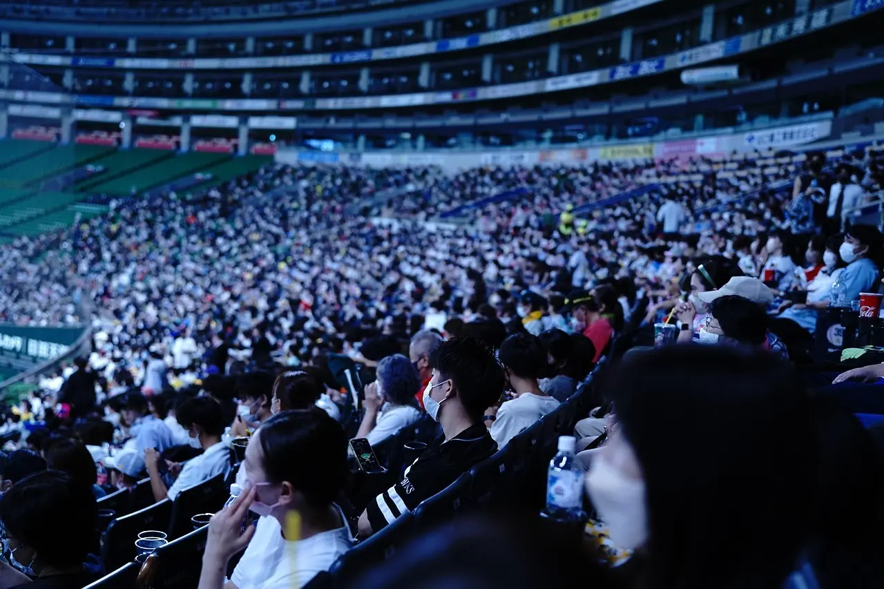 Priser i Danmark: Øl, pølser og merchandise på stadion